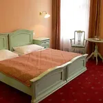 Lauretta 4* Karlsbad