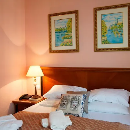 Hotel Lauretta Karlowe Wary