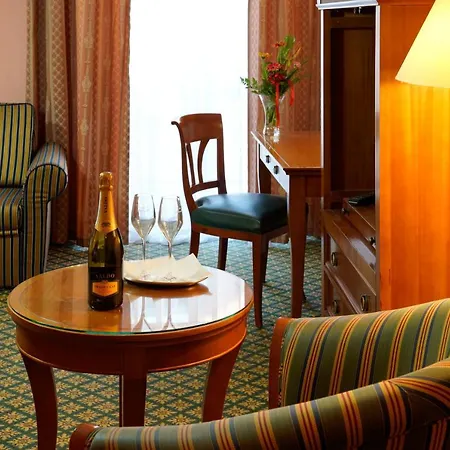 Lauretta Karlovy Vary