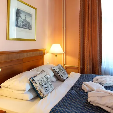 Lauretta Hotel Karlowe Wary