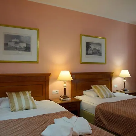 Lauretta Hotell