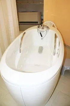 Hotel Lauretta 4*
