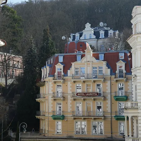 Hotel Lauretta KLV