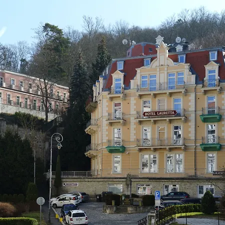 Lauretta Karlovy Vary