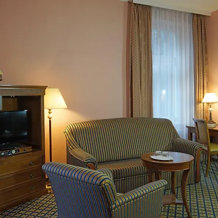Hotel Lauretta 4*