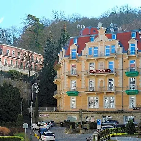 Hotel Lauretta 4*