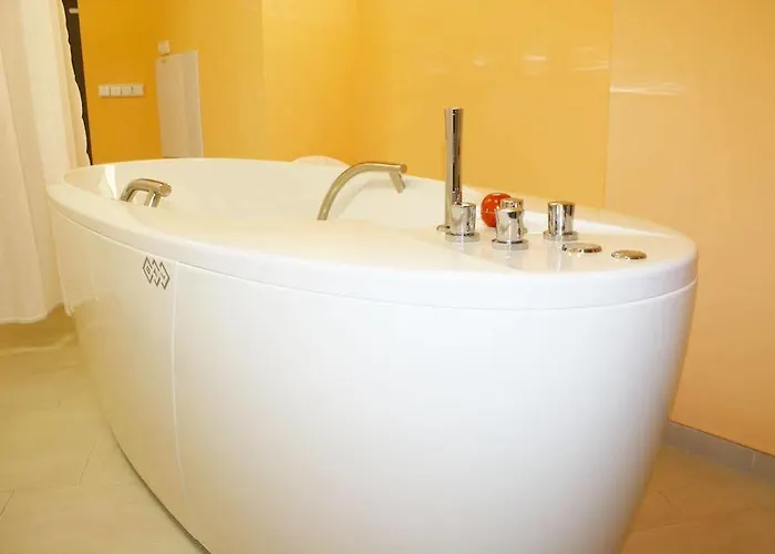 Lauretta Karlovy Vary